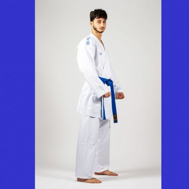KO karategi kumite agonista WKF doppia giacca rosso blu Premiere League