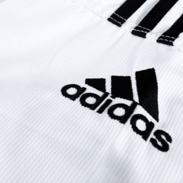 dobok Adidas collo nero WT logo
