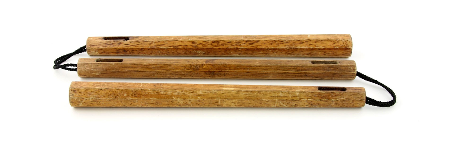 nunchaku legno antico